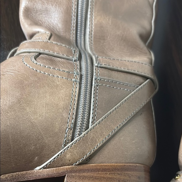 Tory Burch Tan Leather Riding Boots - Picture 10 of 16